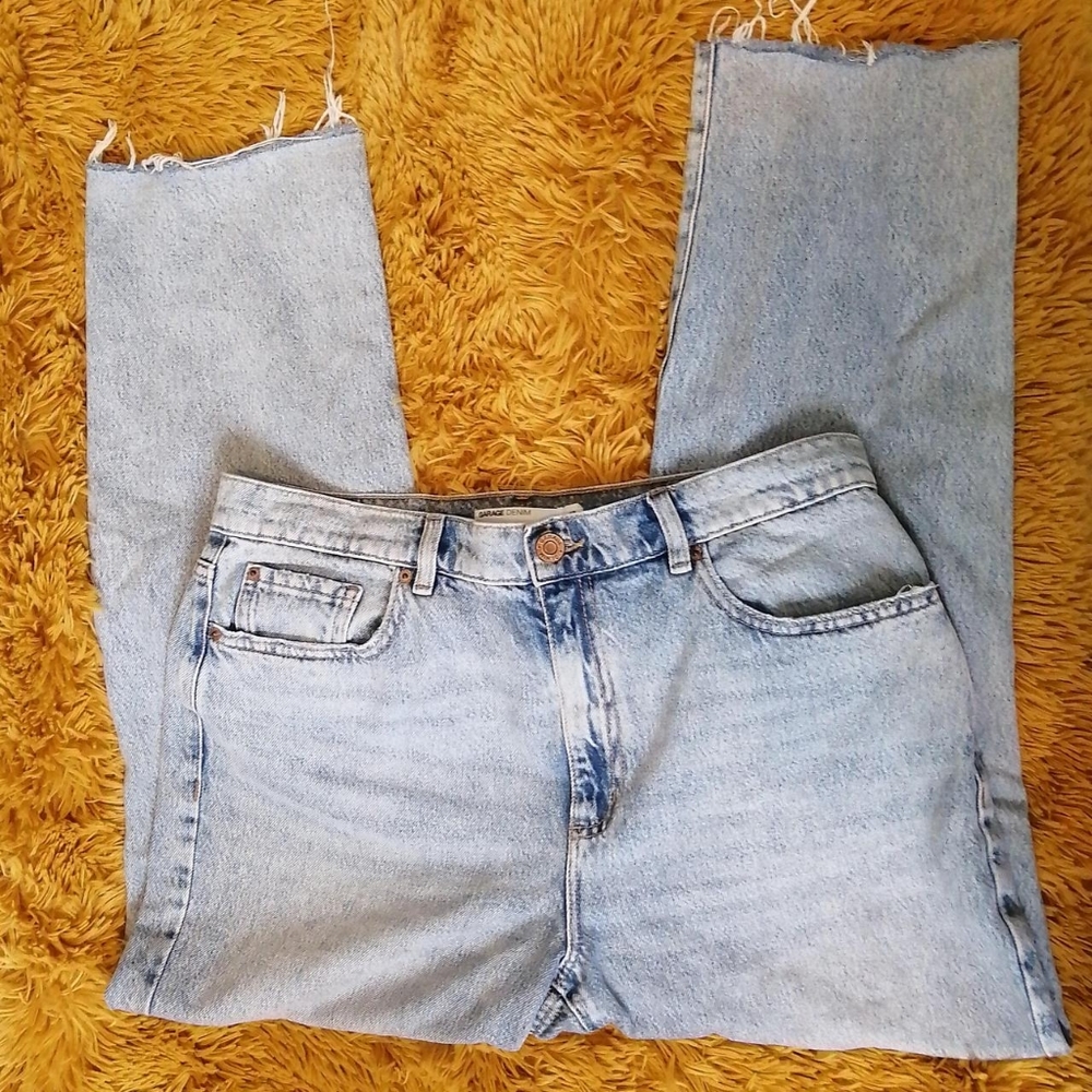 SOLD Garage Distressed Knee Straight Leg Jeans - Picture 3 of 8
